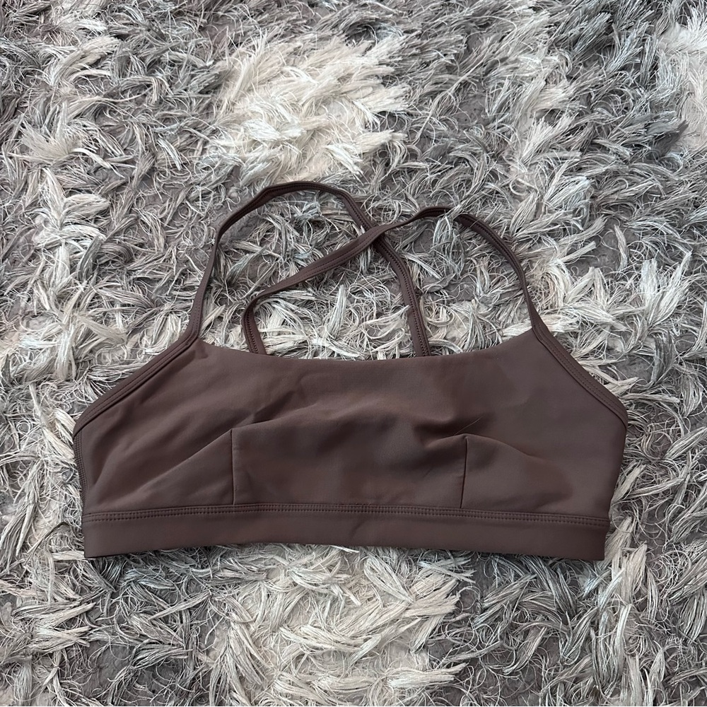 Aritzia TNA sports bra